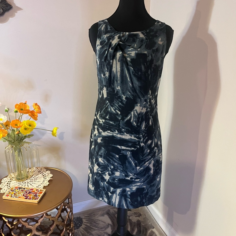 Ann Taylor Blue and White Sheath Mini Dress